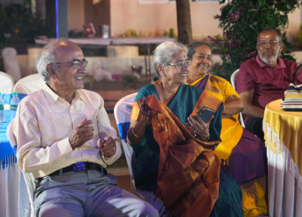 Senior Living Homes: Benefits, Options & What Families Need to Know